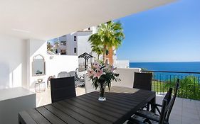 Beautiful Apartment With Stunning Sea Views And A Large Terrace!