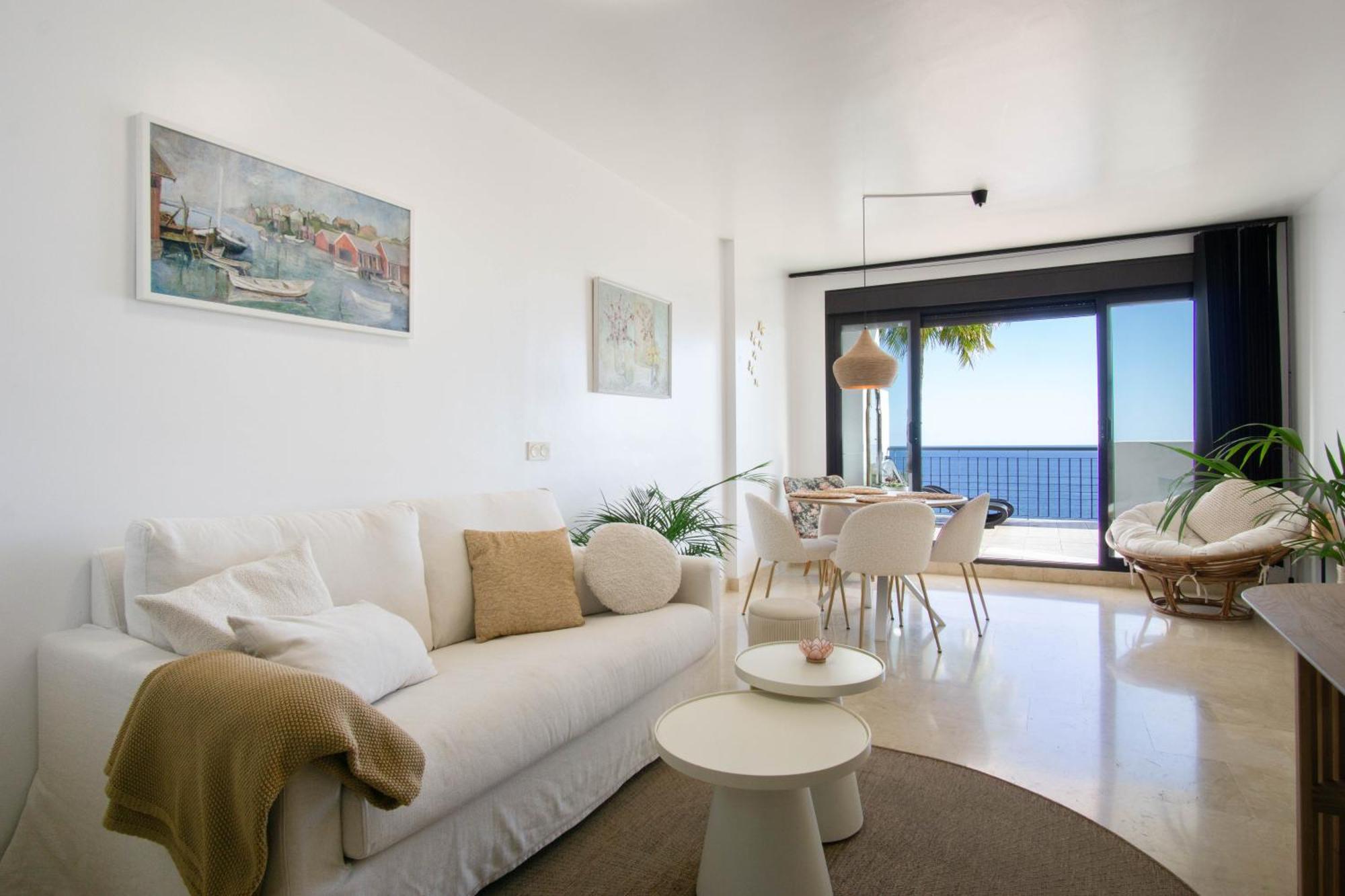 Beautiful Apartment With Stunning Sea Views And A Large Terrace! Torrox Extérieur photo